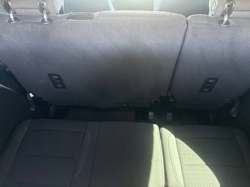 Used 2023 Chevrolet Tahoe LS RWD image 28