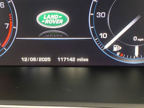 Used 2014 Land Rover Range Rover HSE image 21