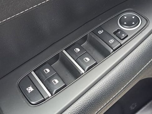 Used 2023 Kia Forte GT-Line w/ GT-Line Premium Package image 19