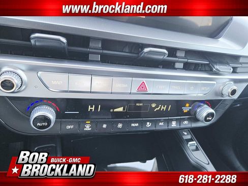 Used 2025 Kia Telluride S AWD/4WD image 30