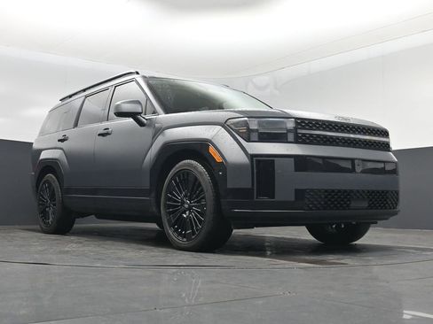 Used 2025 Hyundai Santa Fe Calligraphy image 32