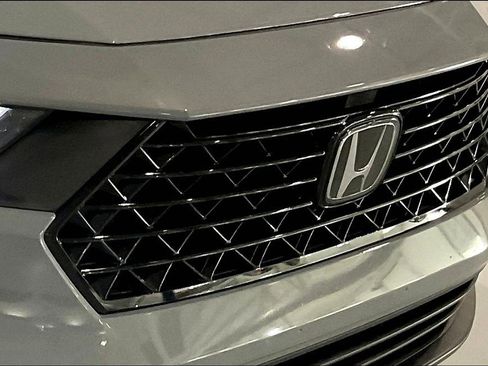 Used 2024 Honda Accord Sport image 32