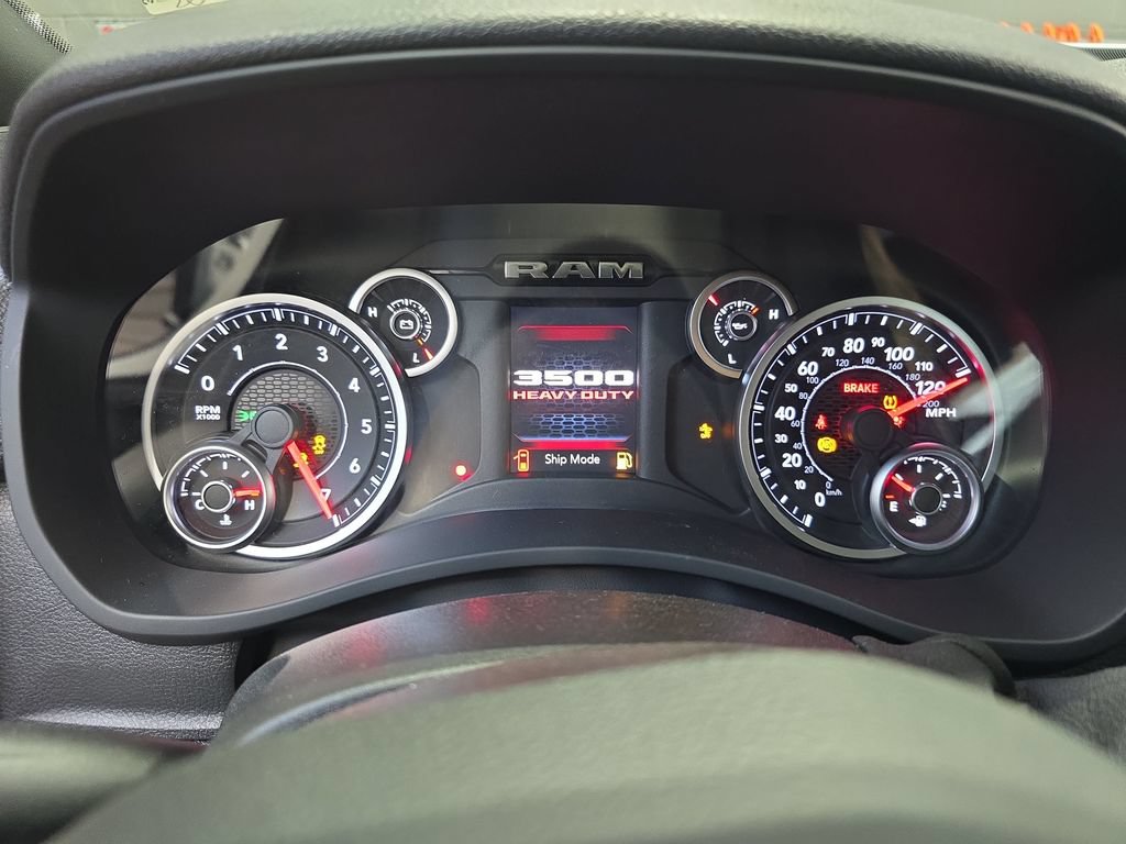 New 2027 RAM 3500 Tradesman w/ Chrome Appearance Group A AWD/4WD image 19