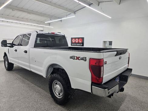 Used 2022 Ford F250 XLT w/ XLT Value Package AWD/4WD image 4