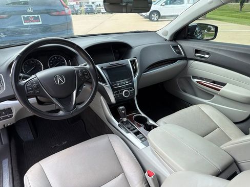 Used 2016 Acura TLX w/ Technology Package FWD image 19