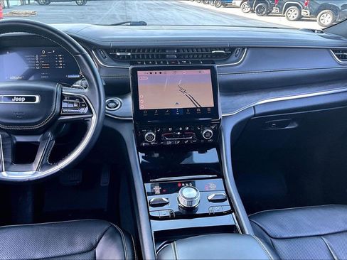 Used 2022 Jeep Grand Cherokee L Overland image 6