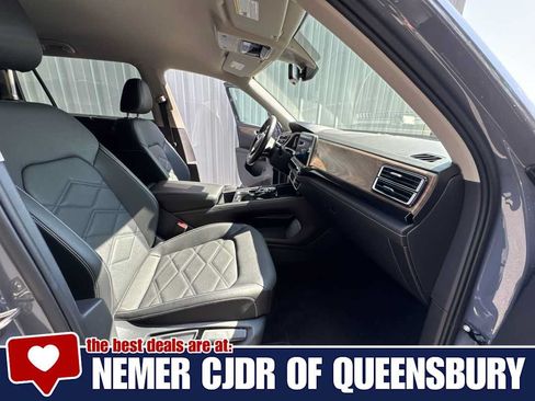 Used 2026 Volkswagen Atlas SE AWD/4WD image 24