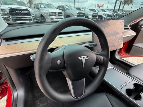 Used 2022 Tesla Model 3 Performance AWD/4WD image 21