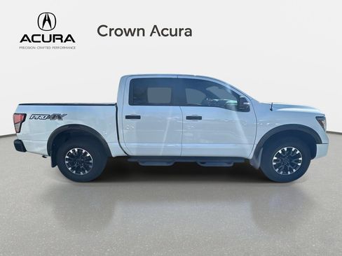 Used 2021 Nissan Titan PRO-4X w/ Pro-4x Convenience Package AWD/4WD image 4