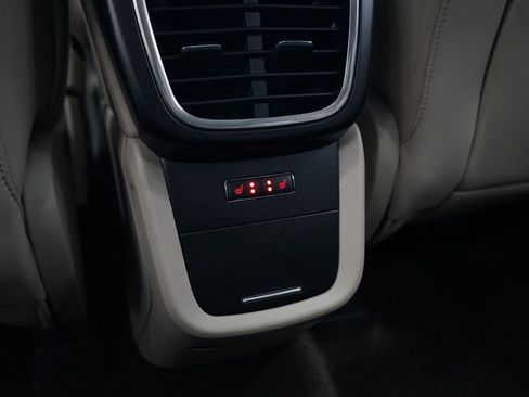 Used 2017 Lincoln MKX Reserve w/ Driver Assistance Package AWD/4WD image 15