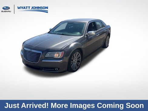 Used 2014 Chrysler 300 C w/ Beats Audio Group image 1