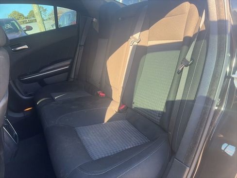 Used 2021 Dodge Charger R/T w/ Performance Handling Group image 11