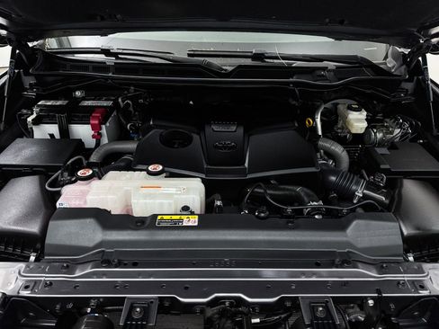 Used 2024 Toyota Tundra SR5 w/ SR5 Convenience Package image 11