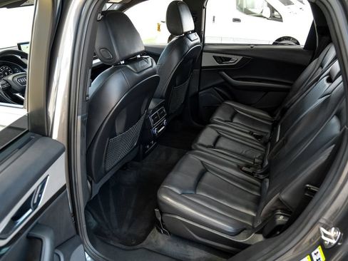 Used 2018 Audi Q7 2.0T Premium Plus AWD/4WD image 45