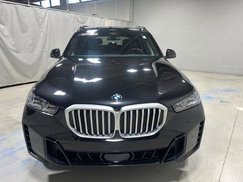 Certified 2024 BMW X5 xDrive40i w/ M Sport Package image 3