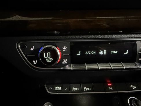 Used 2018 Audi Q5 2.0T Premium Plus w/ Premium Plus Package AWD/4WD image 37