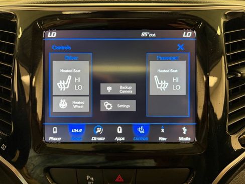 Used 2019 Jeep Cherokee Limited AWD/4WD image 27