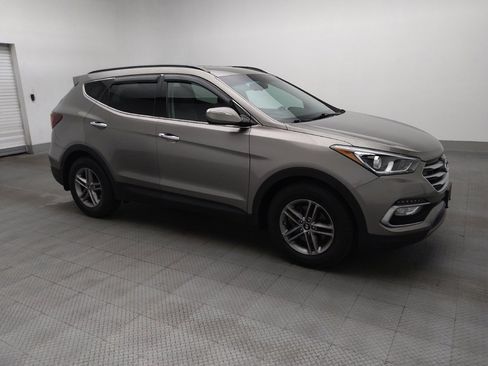 Used 2018 Hyundai Santa Fe Sport w/ 2.4L Value Package 02 FWD image 11
