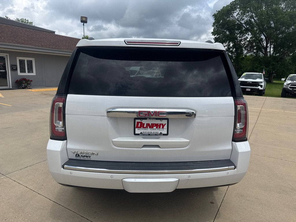 Used 2018 GMC Yukon Denali w/ Denali Ultimate Package AWD/4WD image 4