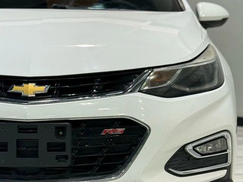 Used 2017 Chevrolet Cruze LT w/ RS Package image 4