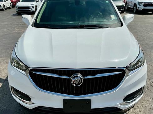 Used 2019 Buick Enclave Essence AWD/4WD image 11