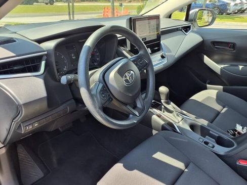 Used 2023 Toyota Corolla LE image 12
