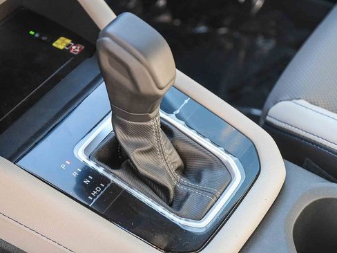 New 2025 Subaru Forester Limited image 19