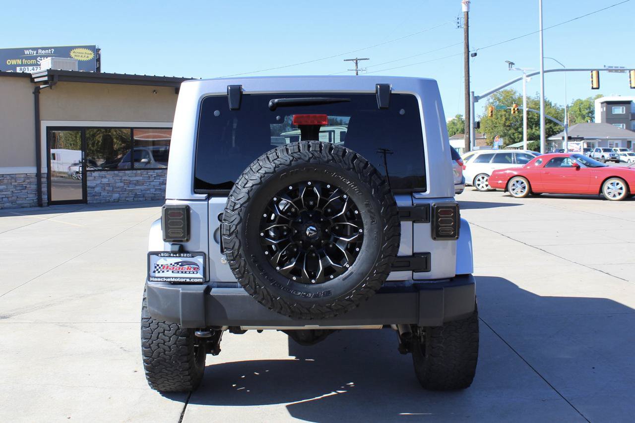 Used 2018 Jeep Wrangler Unlimited Rubicon AWD/4WD image 6