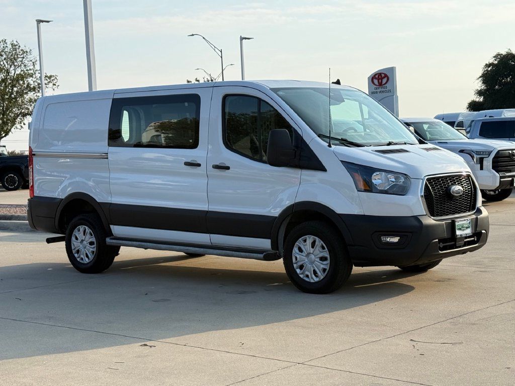 Used 2025 Ford Transit 250 Low Roof w/ Exterior Upgrade Package RWD image 6