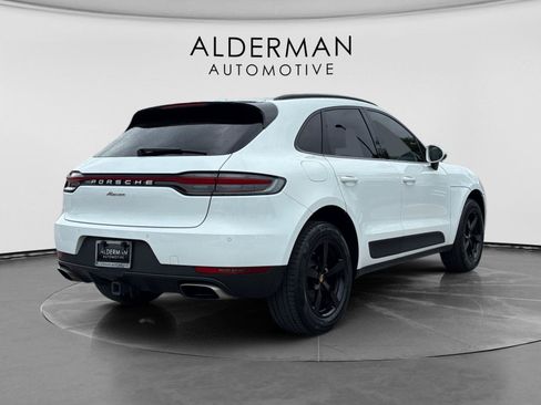 Used 2020 Porsche Macan AWD/4WD image 5