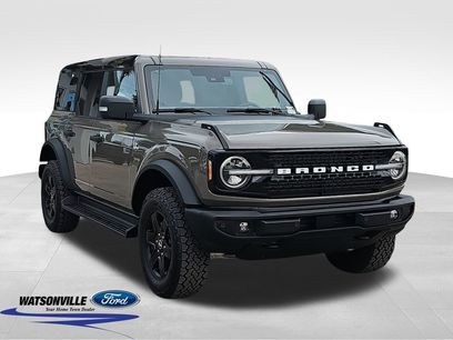 New 2025 Ford Bronco Outer Banks