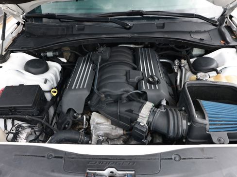 Used 2018 Dodge Charger R/T RWD image 54