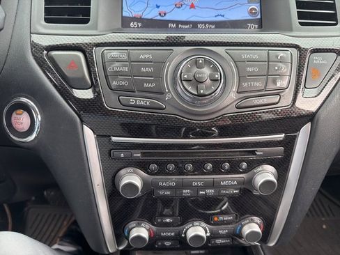 Used 2019 Nissan Pathfinder SL w/ Rock Creek Edition image 25