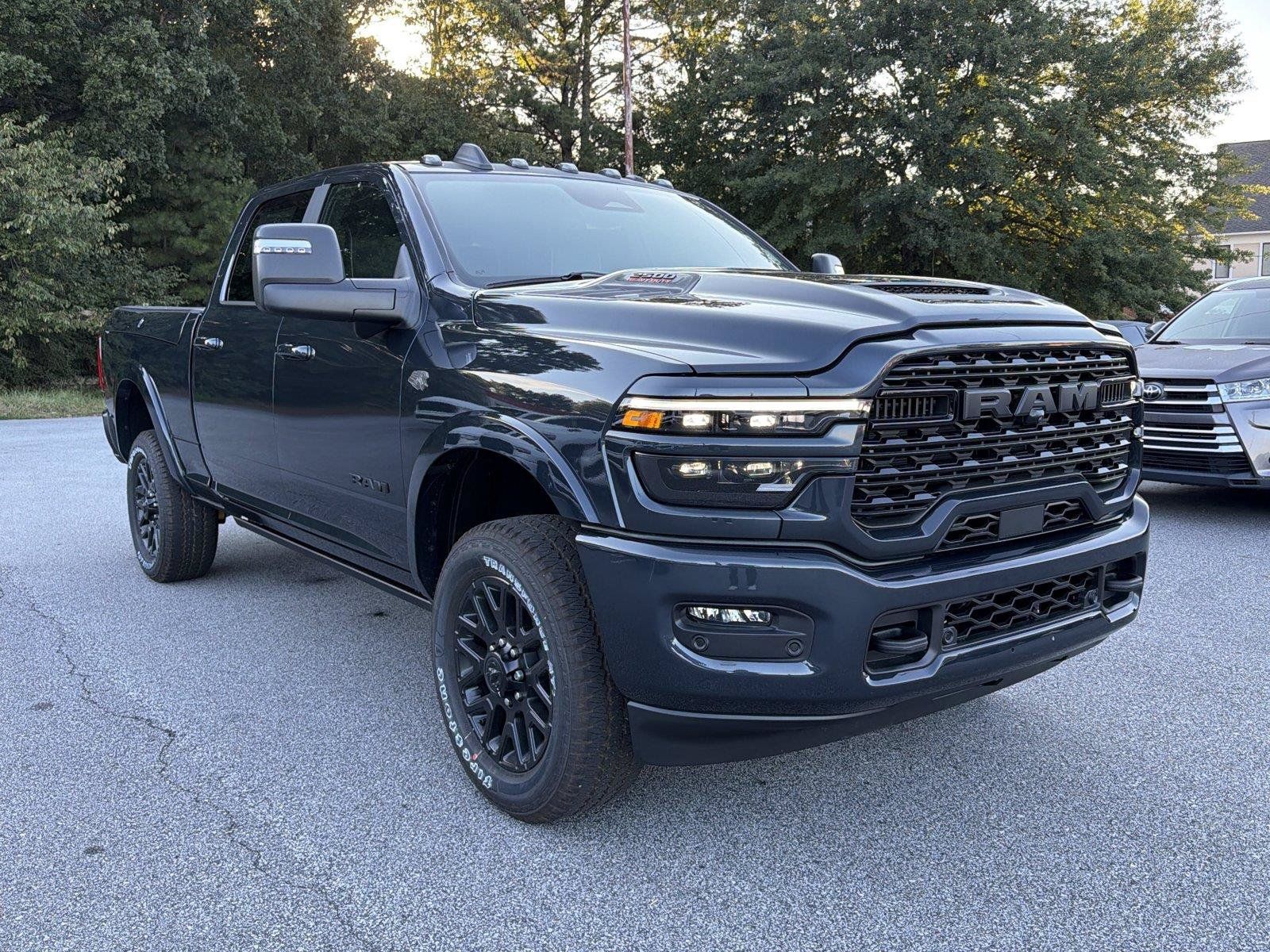 New 2027 RAM 2500 Limited AWD/4WD image 4