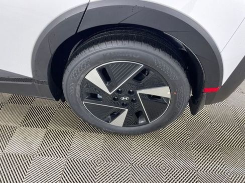 New 2026 Hyundai Ioniq 5 SEL image 19