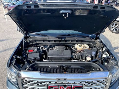 Used 2020 GMC Sierra 1500 Denali AWD/4WD image 11