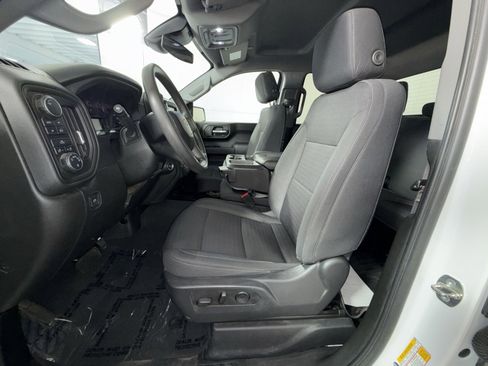 Used 2023 Chevrolet Silverado 1500 Custom AWD/4WD image 13