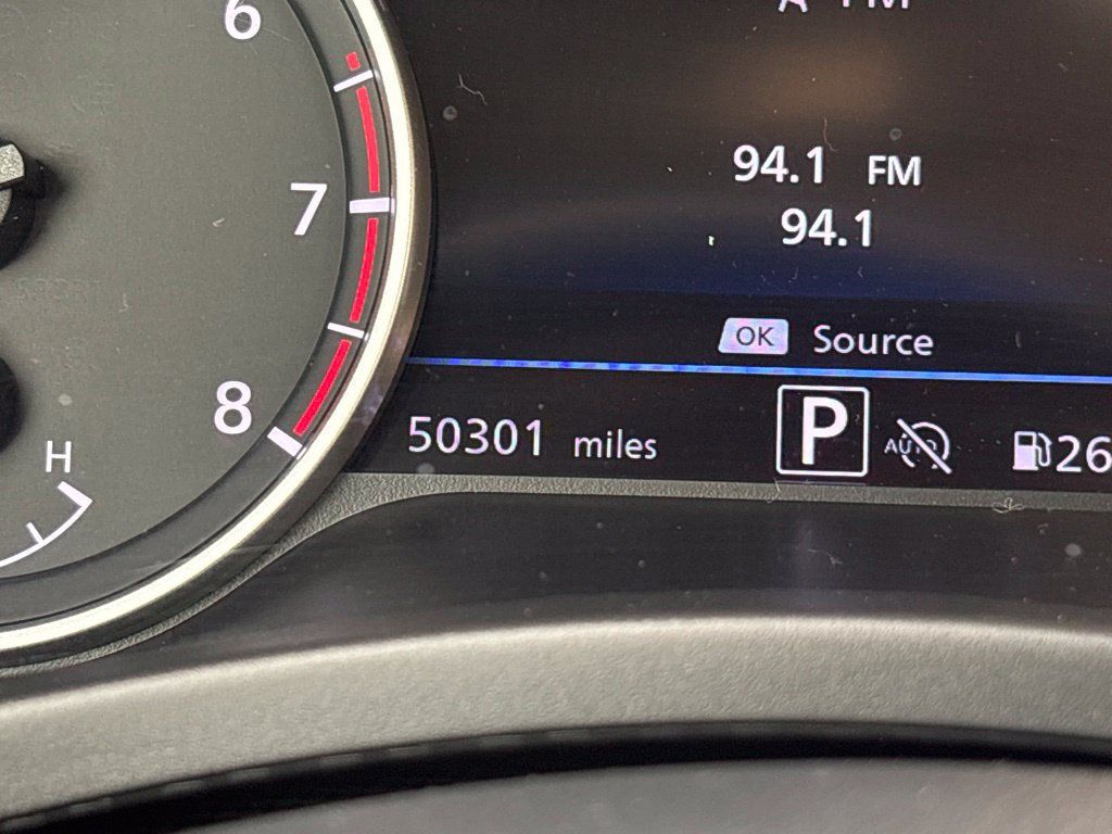 Used 2025 Nissan Sentra SV FWD image 22