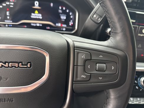 Used 2024 GMC Sierra 2500 Denali Ultimate AWD/4WD image 23