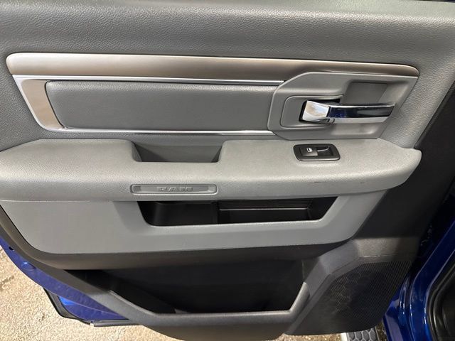 Used 2017 RAM 1500 Big Horn AWD/4WD image 22