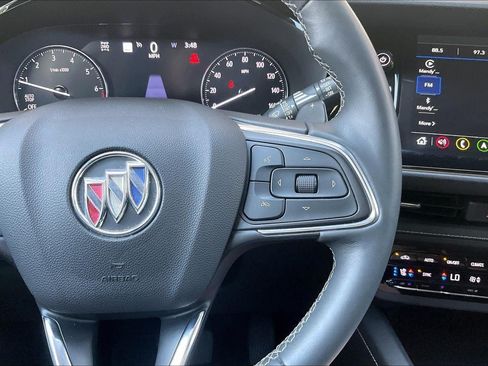 Used 2022 Buick Envision Avenir w/ Technology Package II AWD/4WD image 20