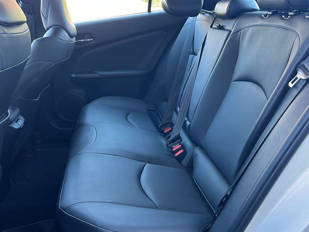 Used 2019 Toyota Prius Limited FWD image 20