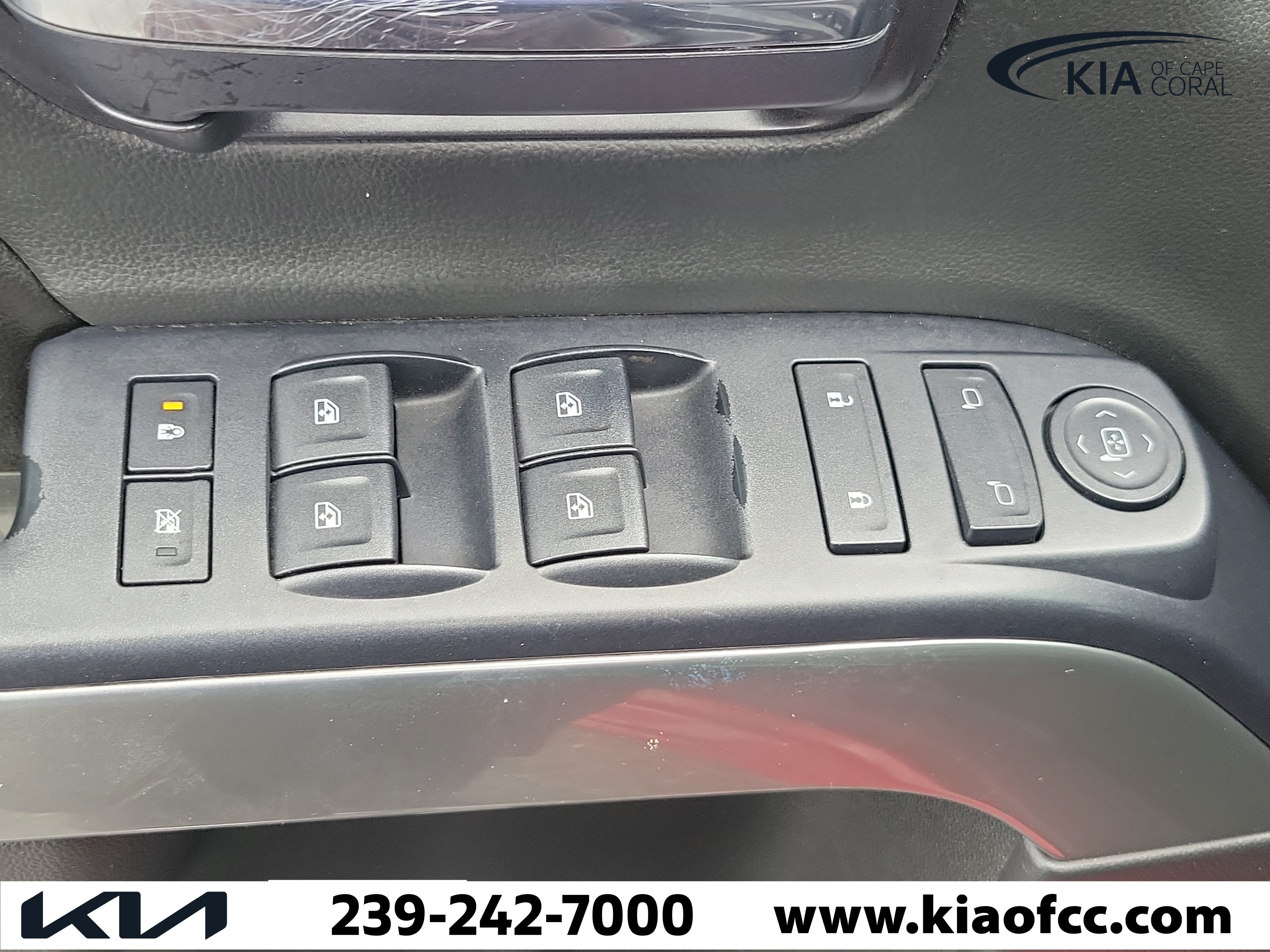 Used 2015 Chevrolet Silverado 1500 LT w/ Texas Edition, 1LT Trim RWD image 23