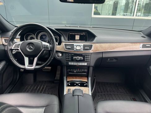 Used 2014 Mercedes-Benz E 350 Sedan image 33