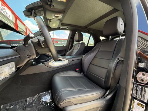 Used 2022 Mercedes-Benz GLE 450 4MATIC w/ Revised AMG Line Exterior image 16