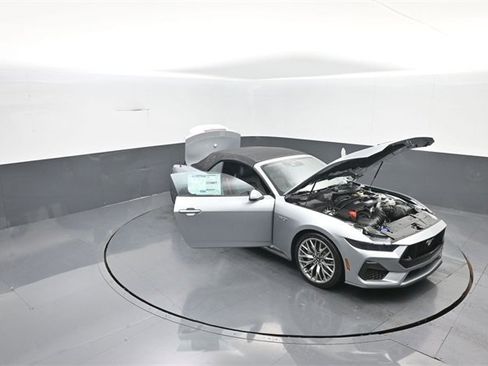 New 2026 Ford Mustang GT Premium image 33