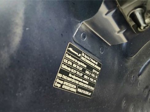 Used 2019 Porsche Macan S image 65