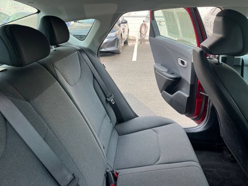 Used 2025 Kia K4 FWD image 36