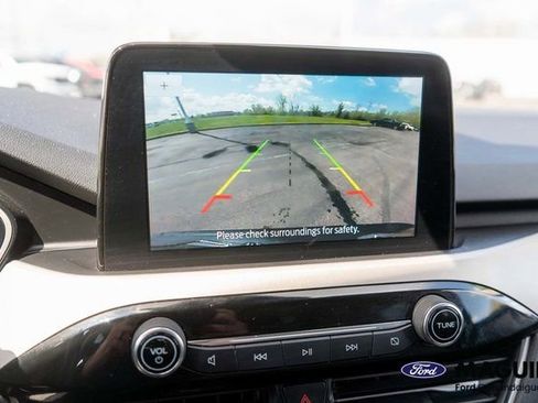 Used 2020 Ford Escape SE AWD/4WD image 24