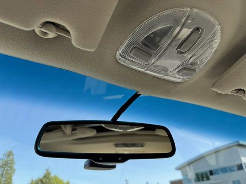 Used 2007 Ford Taurus SEL image 30